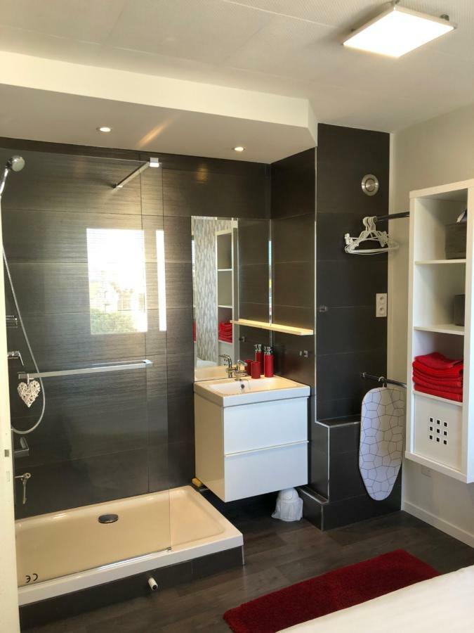 Le Cezembre Apartment แซ็งต์มาโล ภายนอก รูปภาพ